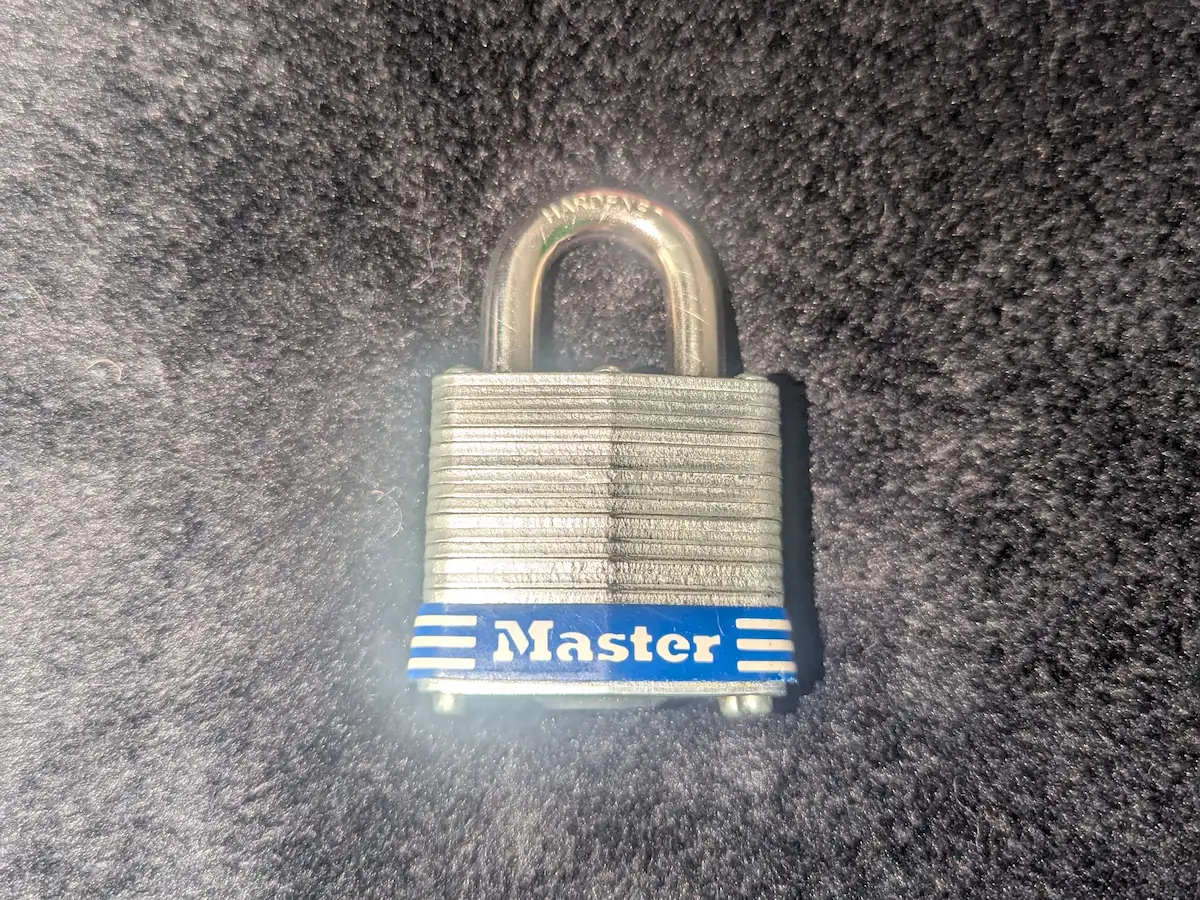 Master Lock 3 front view